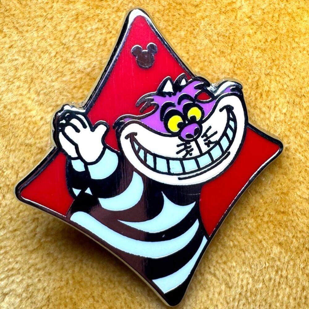 Disney Hidden Mickey Alice in Wonderland Card Suits Cheshire Cat Diamond Pin